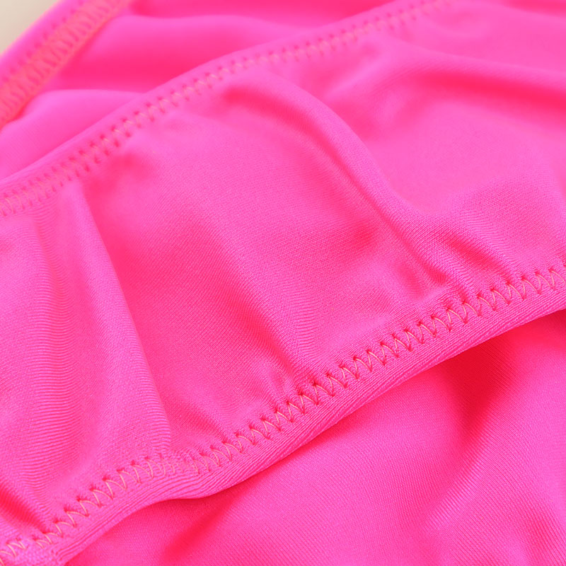 La Paum High-cut and shiny KTS material! Half-back shorts that accentuate a woman's charm 200003
