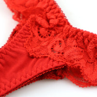 ラ・ポーム SSS生地使用 レディースTフロントTバックショーツ 透け感レースでセクシー＆エレガント 快適フィットで魅力的な一枚 320105