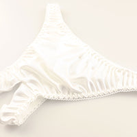 ラ・ポーム スタイリッシュ 股ワレハーフバック 光沢フェリカ×美レース使用 321239