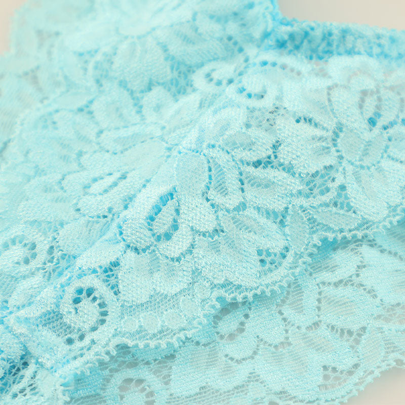 ラ・ポーム 透け感ストレッチレース使用 レディースローライズハーフバックショーツ 総レースデザインでセクシー＆エレガント 快適フィットで魅力的な美しさ 321242