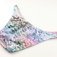 ユニセックス ハーフバック 極小ビキニ 微光沢 スパンコールプリント ストレッチ生地 脇重ねデザイン 723054