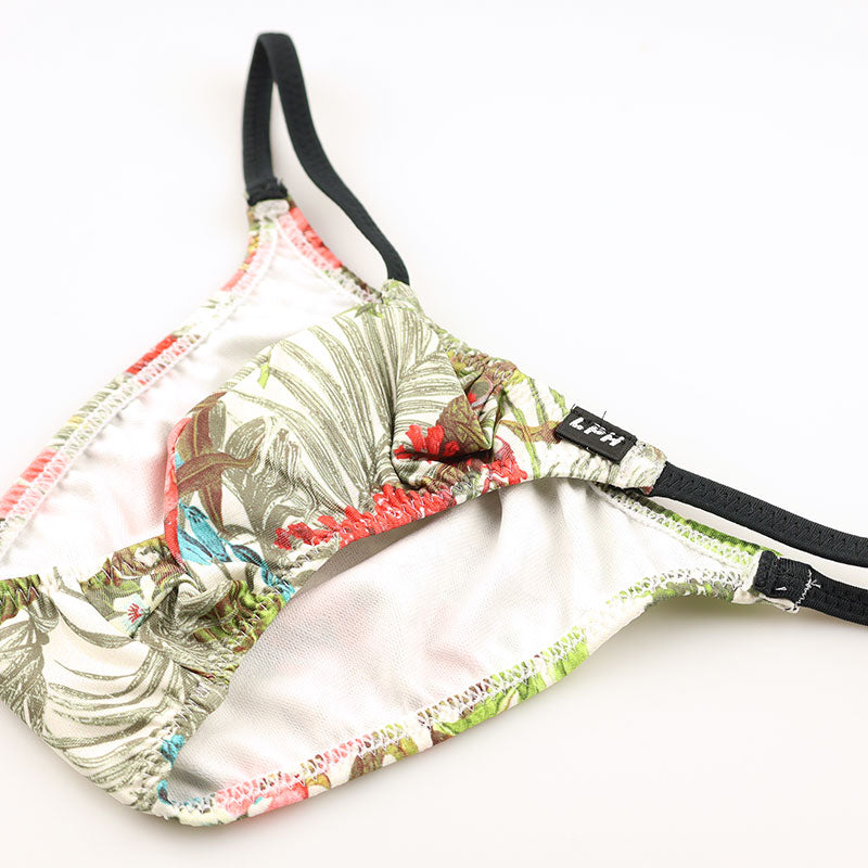 Men's Soft, Stretchy Fabric with Subtle Sheen, Amazon Reef Print Half-Back Bikini 723073