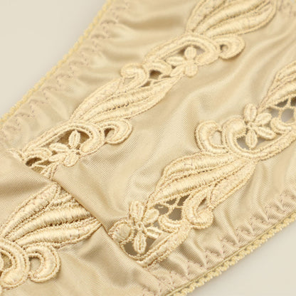 Men's T-Back Made with Felica Fabric, Featuring a Lustrous Sheen and Luxurious Feel 826018