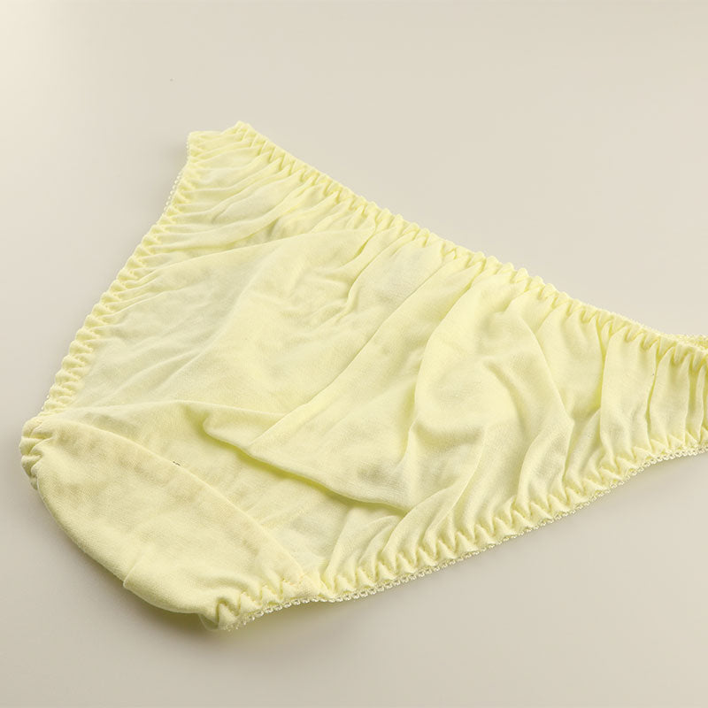 La-Pomme Cotton Fabric Simple Design Full Back Shorts 114026